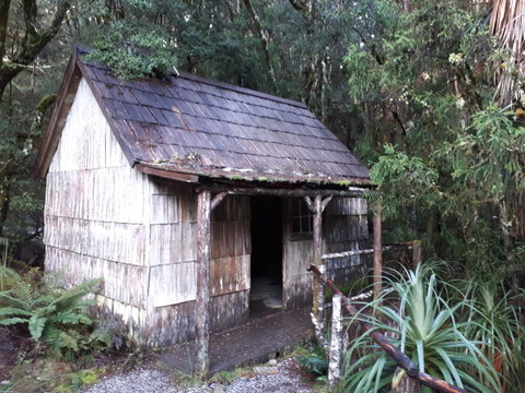 Robin's Nest B&B - Suburb Australia 31