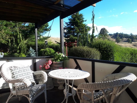 Robin's Nest B&B - Suburb Australia 16