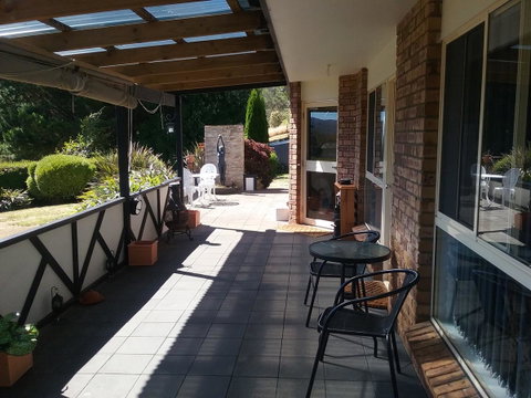 Robin's Nest B&B - Suburb Australia 17