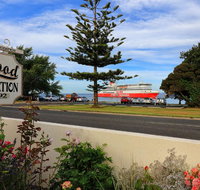 Birchwood Devonport self-contained self catering accommodation - Suburb Australia