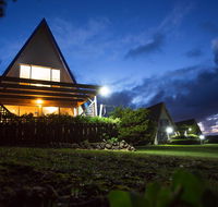 Island Breeze Motel - Suburb Australia