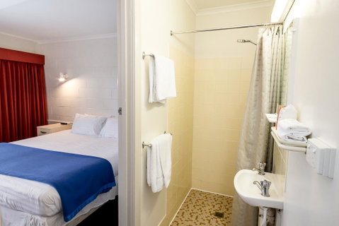 Edgewater Hotel - Suburb Australia 5