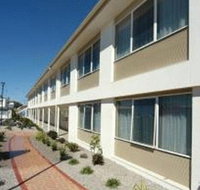 Edgewater Hotel - Suburb Australia