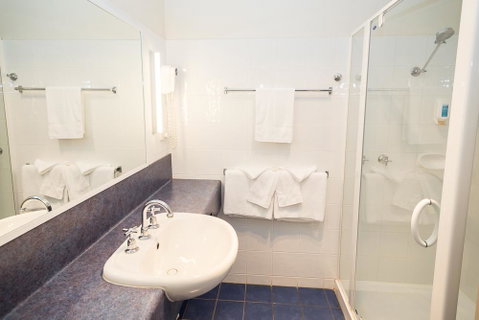 Edgewater Hotel - Suburb Australia 9