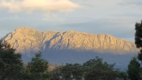 Cradle Alpine Retreat - Suburb Australia 27