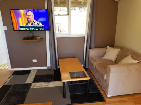 Cradle Alpine Retreat - Suburb Australia 14