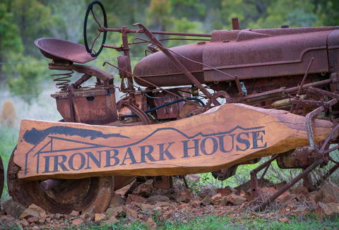 Ironbark House - Suburb Australia 17