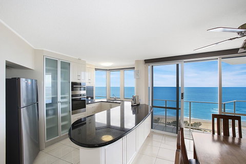 Catalina Resort - Suburb Australia 31