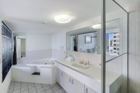 Catalina Resort - Suburb Australia 7
