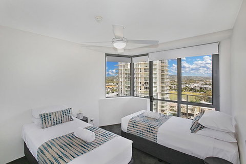 Catalina Resort - Suburb Australia 27