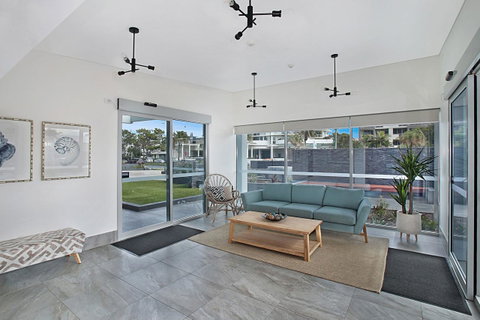 Catalina Resort - Suburb Australia 18