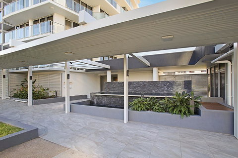 Catalina Resort - Suburb Australia 24