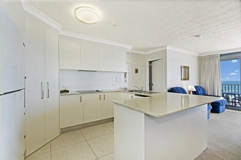 Majorca Isle Beachside Resort - Suburb Australia 3