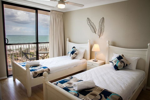 Elouera Tower - Suburb Australia 20