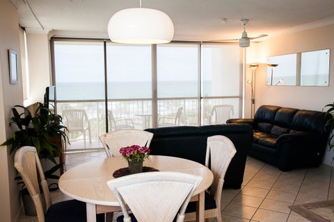 Elouera Tower - Suburb Australia 25