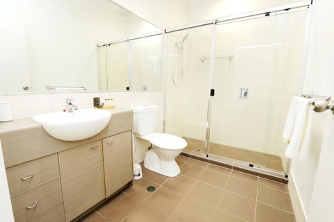 Lotus Retreat - Suburb Australia 20