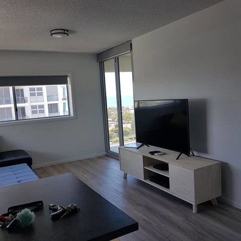 Maroochy Sands Holiday Apartments - Suburb Australia 4