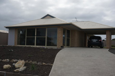 Far Away Escape - Suburb Australia 0