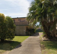 'Bay Dream' Upstairs Unit Three - Suburb Australia