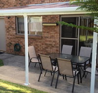 'Lighthouse Palms' - Suburb Australia