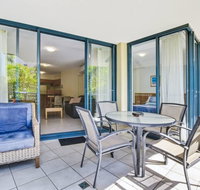 1 Bedroom - Private Managed Resort Pool and Beach - Alex - Suburb Australia