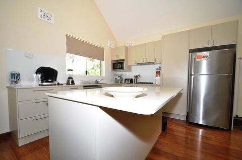 11 Barkala St. Dalmeny - Suburb Australia 2