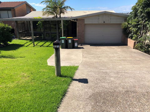 121 Montague Avenue, Kianga - Suburb Australia 0