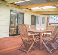 17 Broadbeach Drive - Free WiFi - Suburb Australia