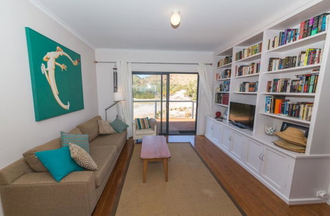 20 Lady Bay Road - Suburb Australia 0