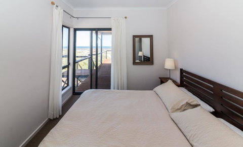 20 Lady Bay Road - Suburb Australia 1