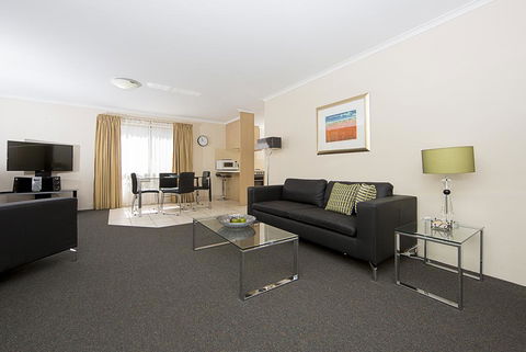 Accommodate Canberra - Kingston Court - Suburb Australia 0
