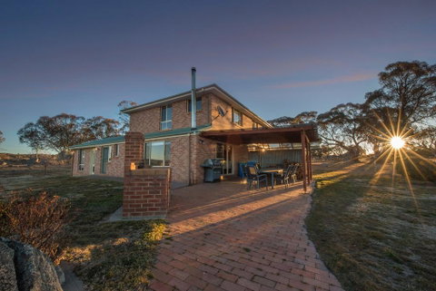 Alpine Drovers Rest - Suburb Australia 0