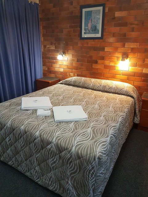 Avocado Motor Inn - Suburb Australia 0