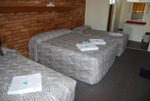 Avocado Motor Inn - Suburb Australia 3