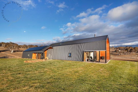 Avonside Alpine Estate Cabin 2 - Suburb Australia 2