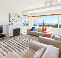 BEACH BELLE - MORNINGTON - Suburb Australia