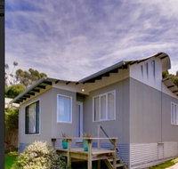 Beach House Getaway 1 - Suburb Australia