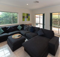 Beachside at Normanville - 7 Ronald Street - Suburb Australia