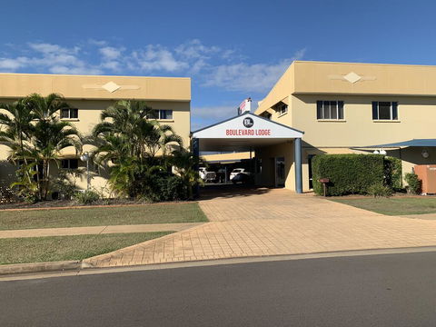 Boulevard Lodge Bundaberg - Suburb Australia 0