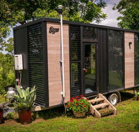Big Tiny Paz Seven Hills Tiny House Tallarook - Suburb Australia