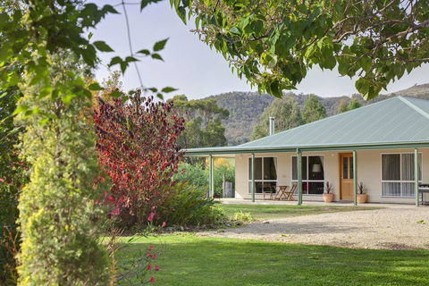 Brookfield Guest House - Suburb Australia 0