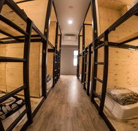 Bunk Inn Hostel - Suburb Australia