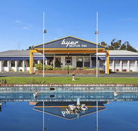 Byer Fountain Motor Inn - Suburb Australia