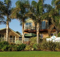 Captain's Quarters Bermagui - Suburb Australia