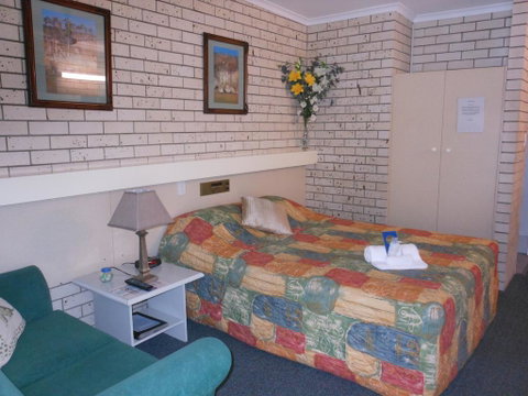 Cara Motel - Suburb Australia 3