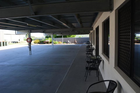 Carmila Sands Motel - Suburb Australia 1