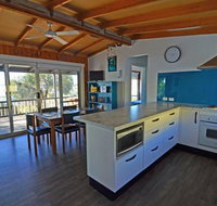 CDC-625 Beach House - Suburb Australia