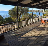 CDC-625 Beach House incl.rear 2BR studio - Suburb Australia