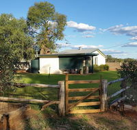 Charleville Bush Cottage - Suburb Australia