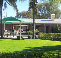 Charleville Waltzing Matilda Motor Inn - Suburb Australia